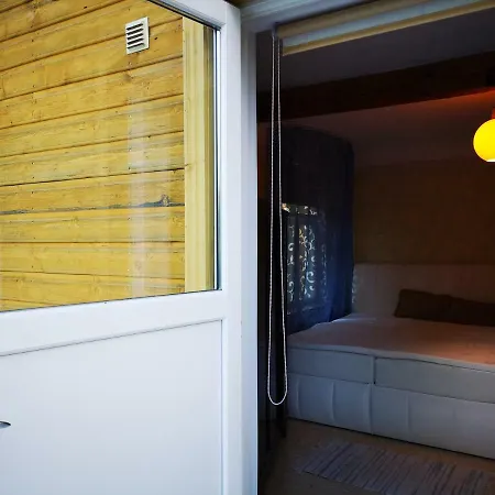 R&am Loo Apartment Reval